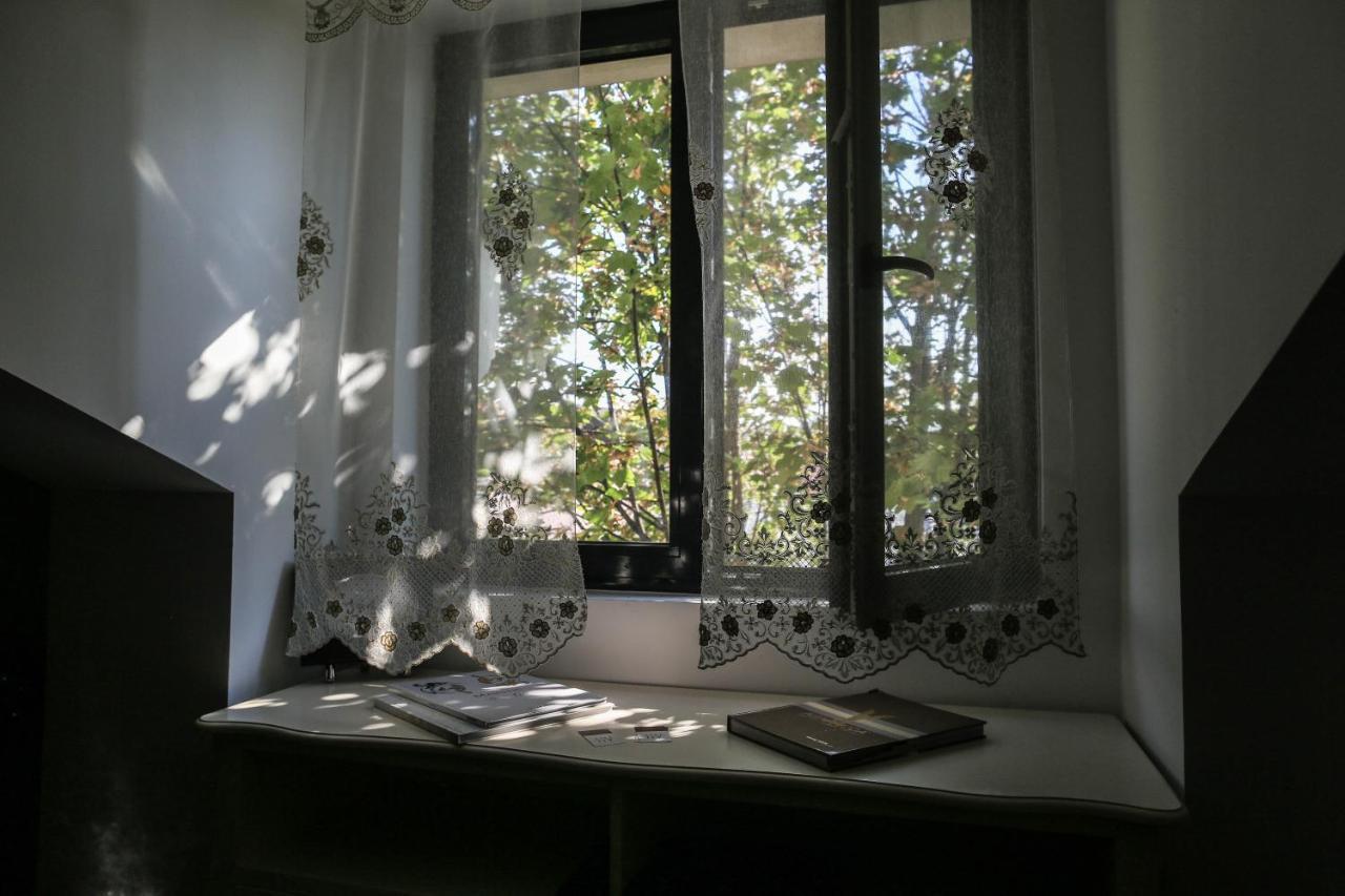 Garni Hotel Atrium Nikšić Bagian luar foto
