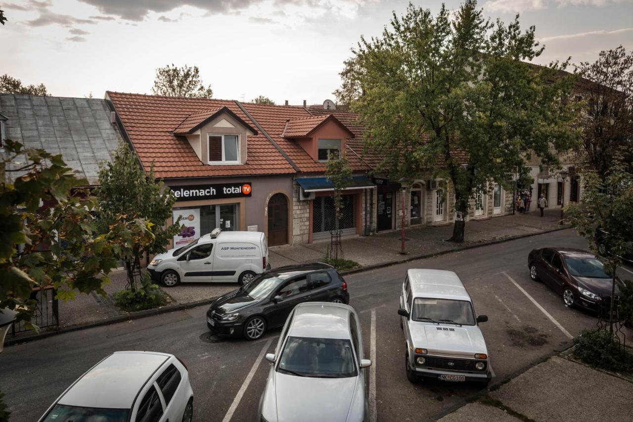 Garni Hotel Atrium Nikšić Bagian luar foto